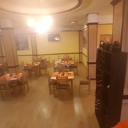酒店 Tradita Barese Te Malesia E Madhe *